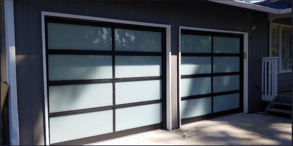Garage door service