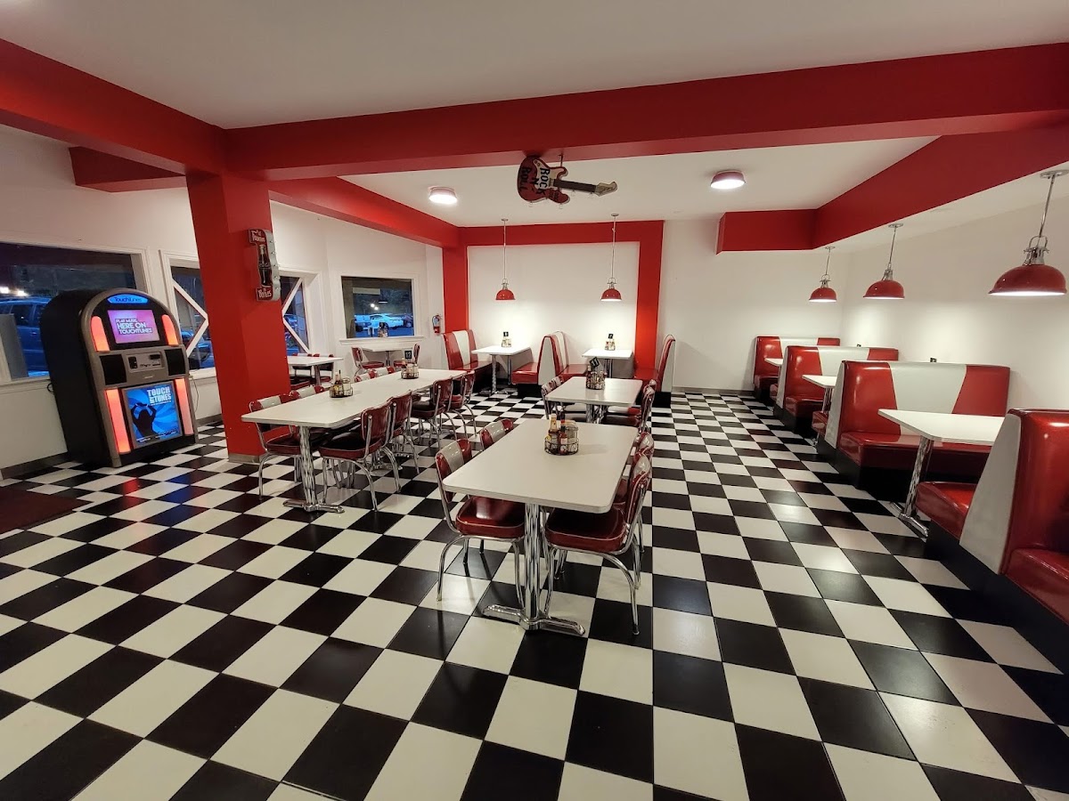 Brookdale Cafe dining area