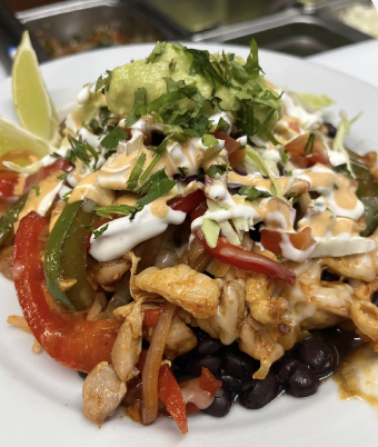 Chicken fajita bowl with black beans