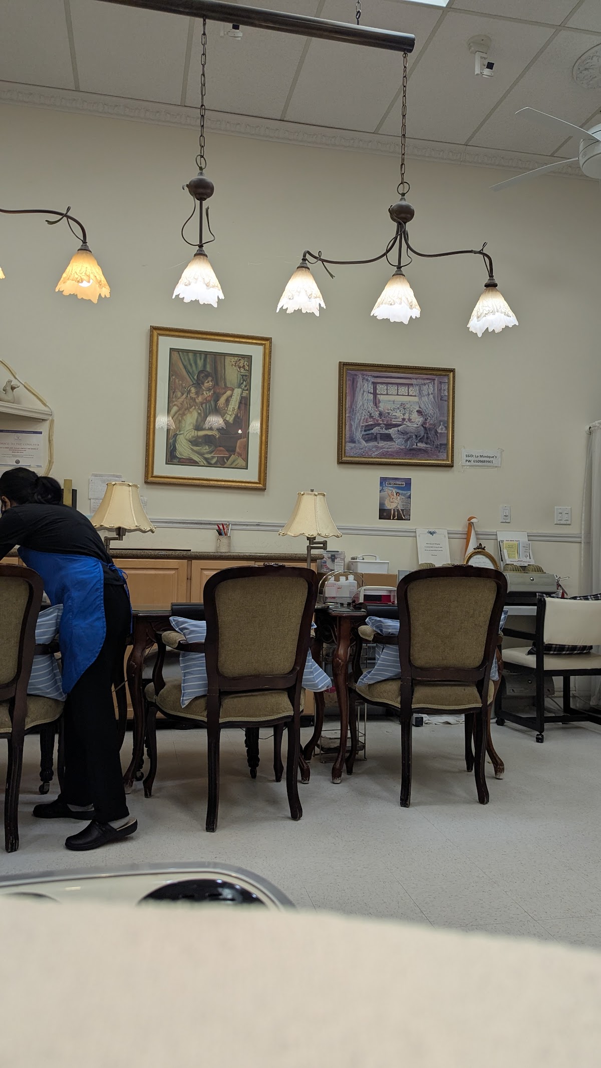 La Monique's Nail Salon