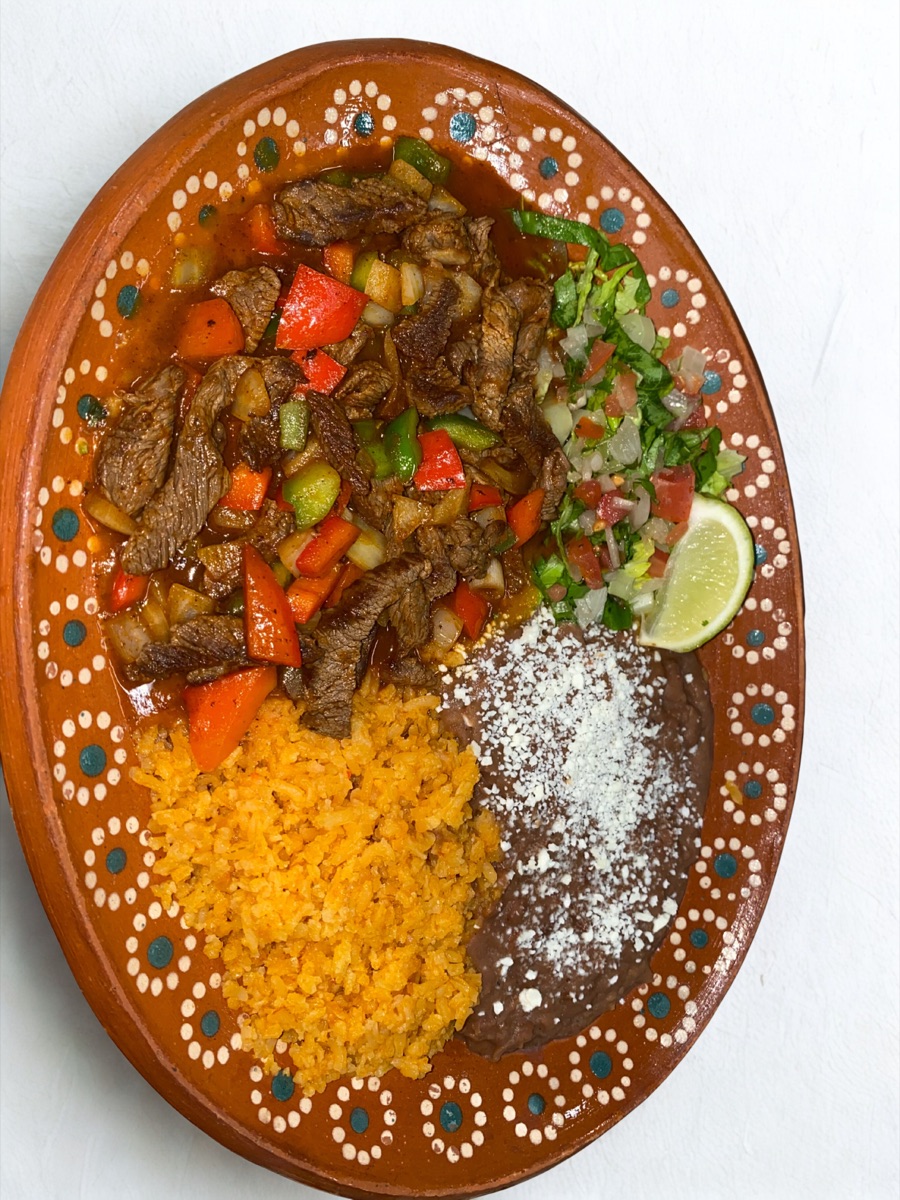 Fajitas plate — steak with peppers & onions